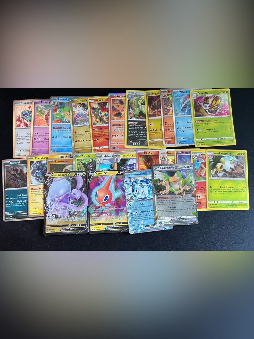 Holo Rare, 2V and 2 EX Pokemon Card Lot (Lot 6)NM